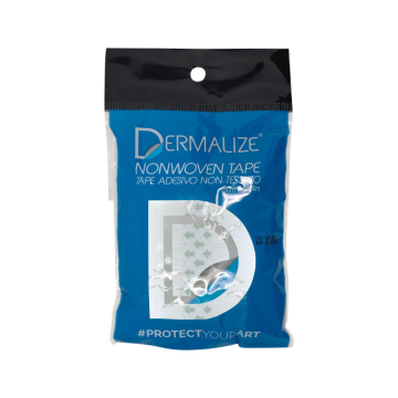 Un emballage de rouleau de ruban Dermalize - 5 cm x 19,4 m, présentant un marquage bleu et noir, un texte blanc en gras, une découpe affichant le ruban et « #PROTECTYOURART » imprimé en bas de l'emballage.