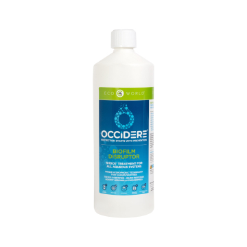 Une bouteille blanche d'Eco World Perturbateur de biofilm concentré - 1 Litre, avec étiquette verte et bleue. Conçu comme traitement de choc pour tous les systèmes aqueux, muni d'un bouchon blanc.