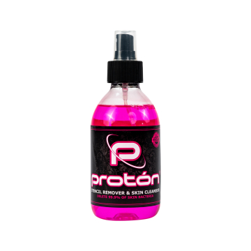 Proton - Éliminateur de stencil rose et nettoyant pour la peau 250ml (240,97g)